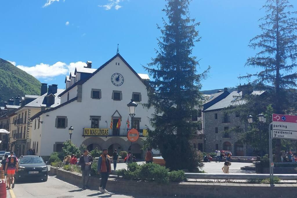 Apartamento Alma De Biescas Kültér fotó